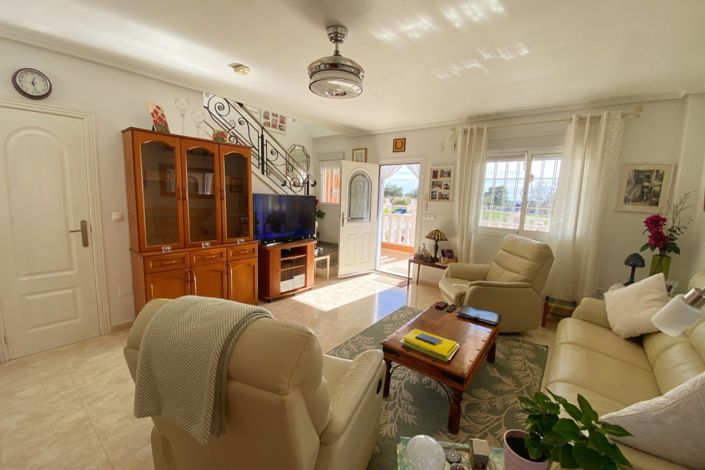 Image No.8-3 Bed Villa for sale