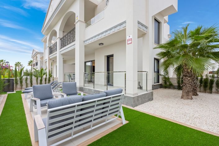 Image No.19-2 Bed Property for sale