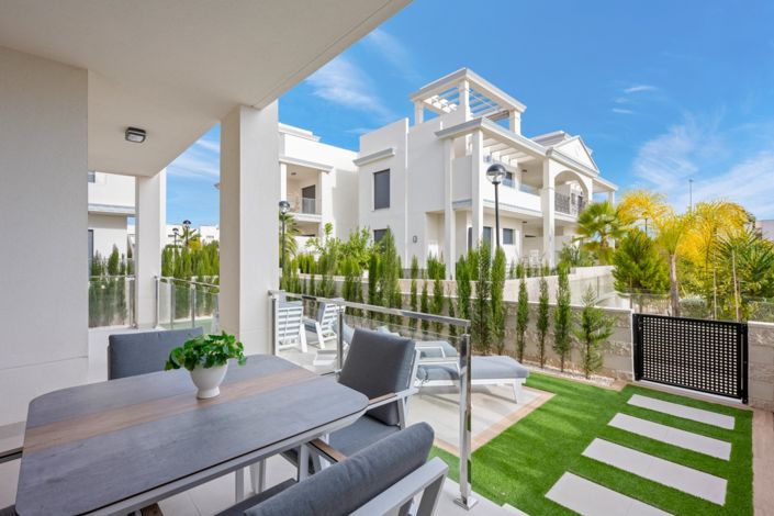 Image No.20-2 Bed Property for sale