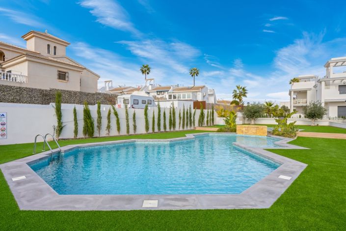 Image No.30-2 Bed Property for sale