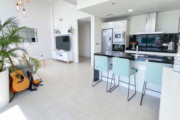 Image No.5-2 Bed Villa for sale