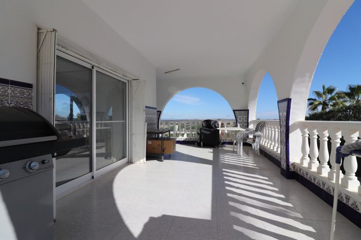 Image No.33-4 Bed Villa for sale