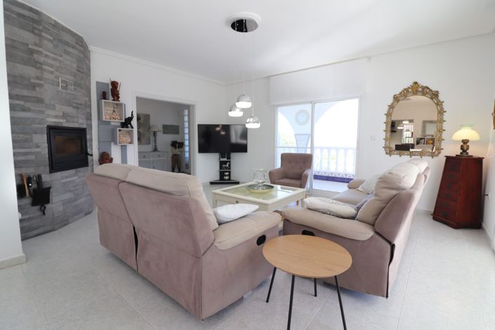 Image No.9-4 Bed Villa for sale