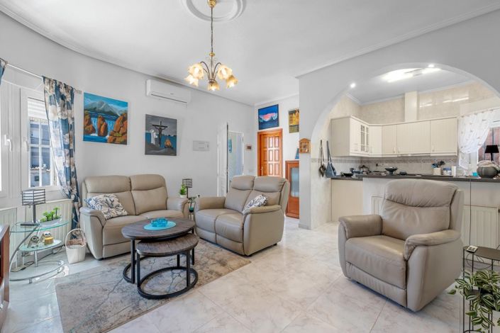 Image No.2-Villa de 2 chambres à vendre à Ciudad Quesada