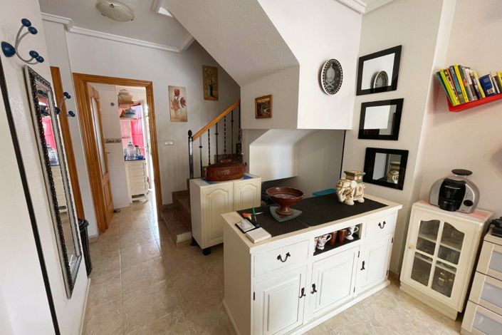 Image No.8-3 Bed Townhouse for sale