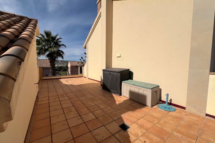 Image No.12-2 Bed Bungalow for sale