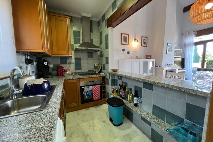 Image No.25-2 Bed Bungalow for sale