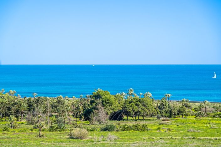 Image No.20-2 Bed Property for sale