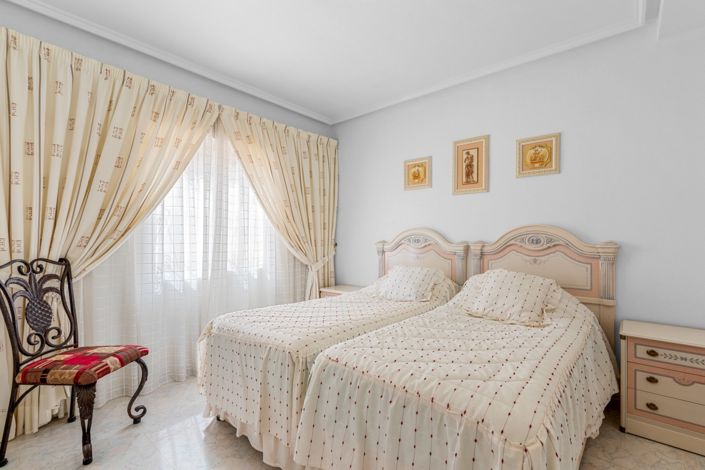 Image No.32-Propriété de 7 chambres à vendre à Ciudad Quesada