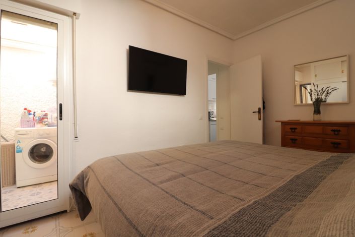 Image No.12-1 Bed Bungalow for sale