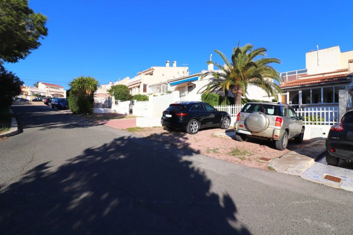 Image No.20-1 Bed Bungalow for sale