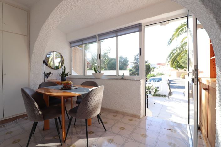 Image No.4-1 Bed Bungalow for sale