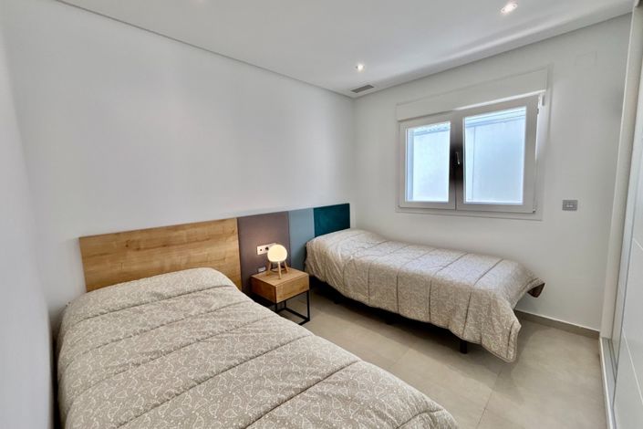 Image No.18-3 Bed Villa for sale