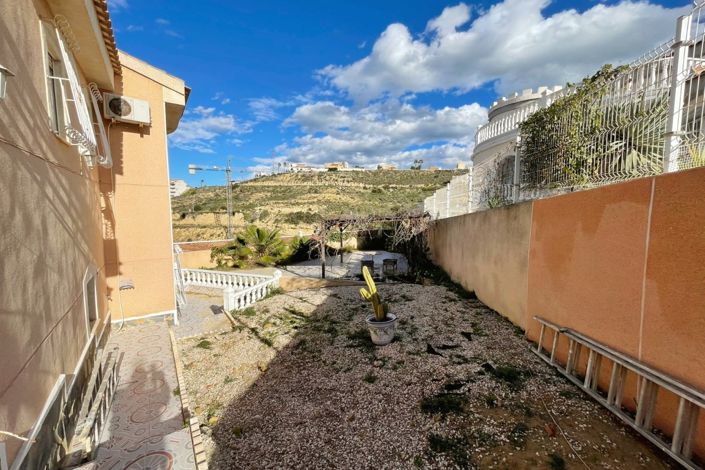 Image No.25-5 Bed Villa for sale