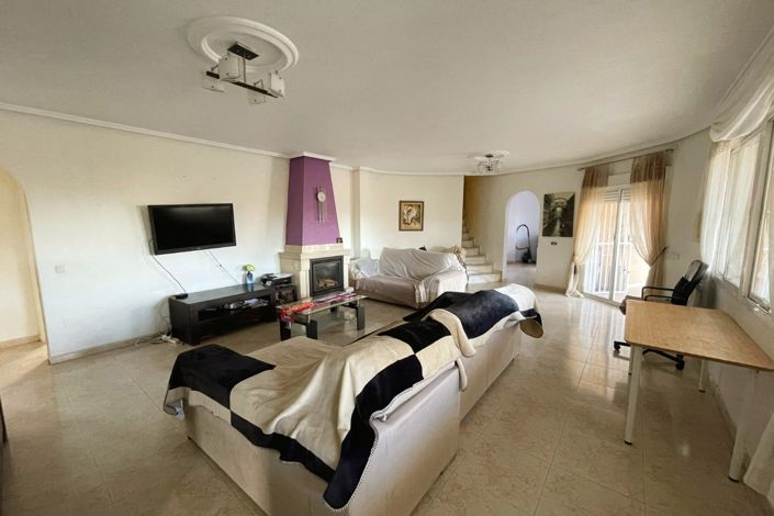 Image No.8-5 Bed Villa for sale