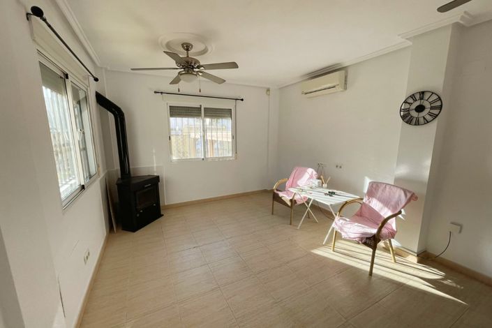 Image No.7-3 Bed Villa for sale