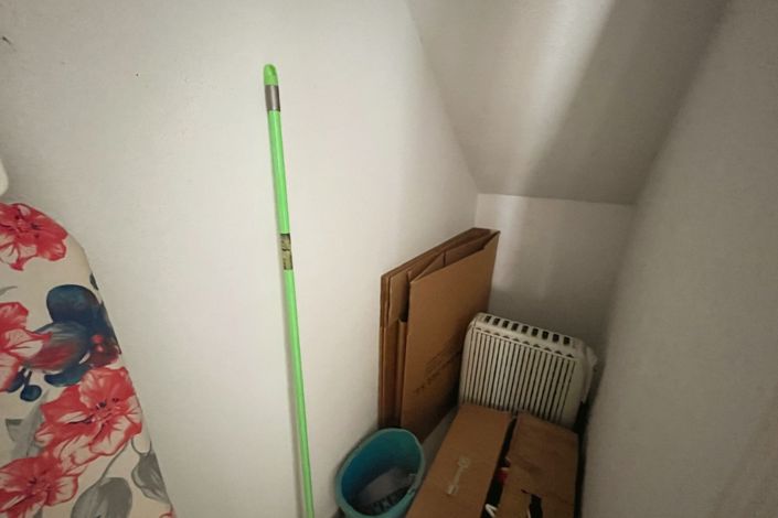 Image No.13-2 Bed Property for sale