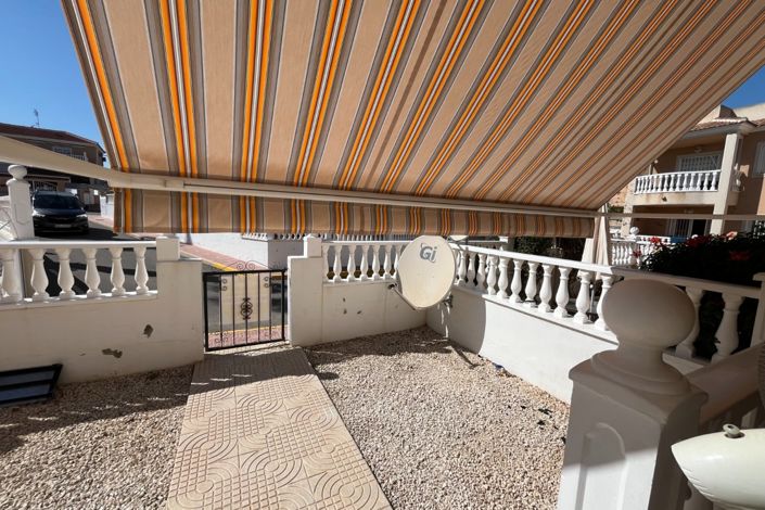 Image No.22-2 Bed Property for sale