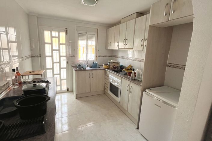 Image No.7-2 Bed Property for sale