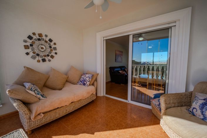 Image No.8-2 Bed Property for sale