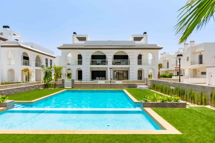 Image No.2-2 Bed Property for sale