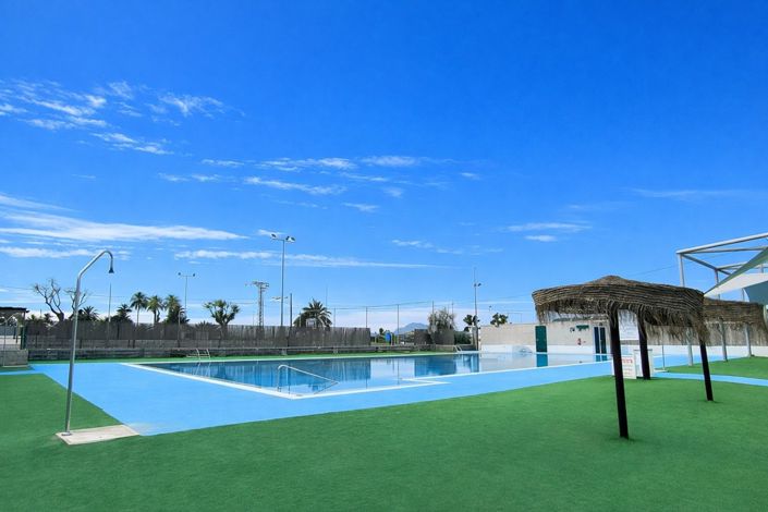 Image No.2-2 Bed Property for sale