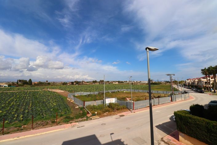 Image No.22-2 Bed Property for sale