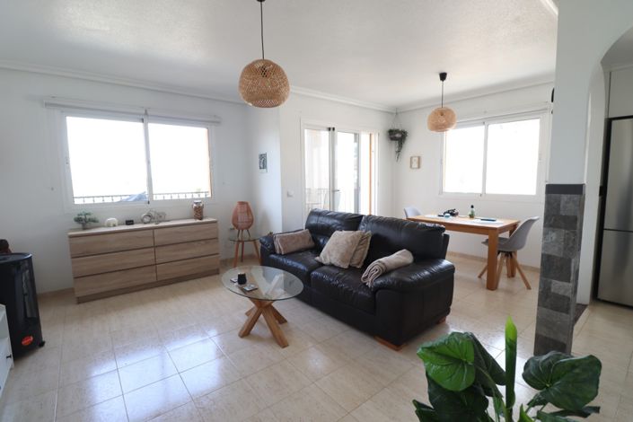 Image No.6-2 Bed Property for sale