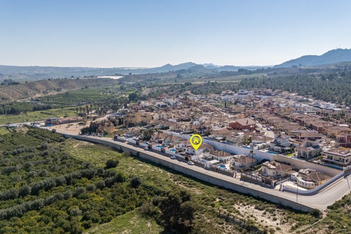 Image No.49-3 Bed Villa for sale