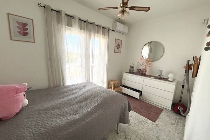 Image No.20-3 Bed Villa for sale