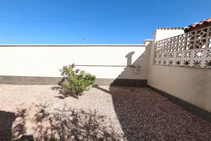 Image No.33-3 Bed Villa for sale