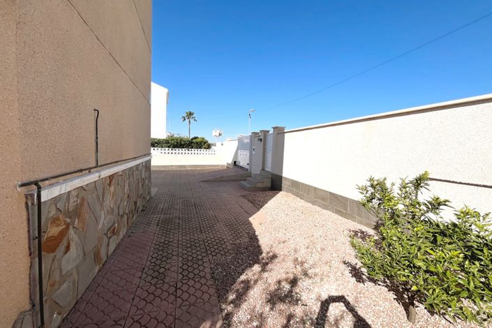 Image No.34-3 Bed Villa for sale