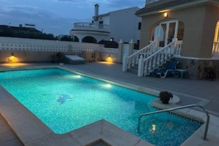 Image No.47-3 Bed Villa for sale