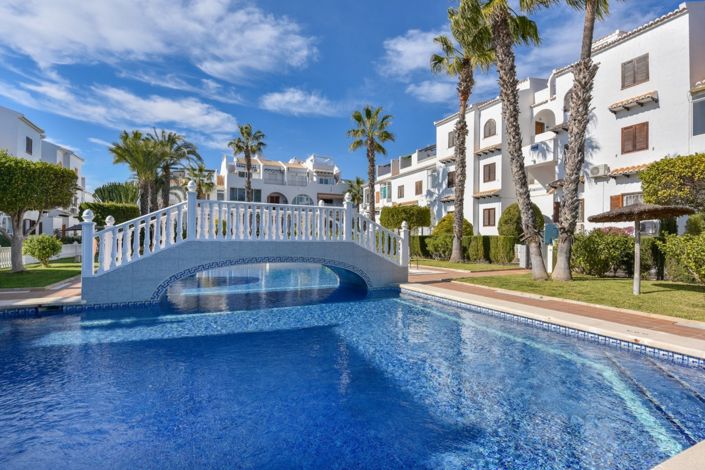 Image No.22-2 Bed Property for sale