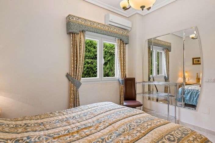 Image No.21-4 Bed Villa for sale