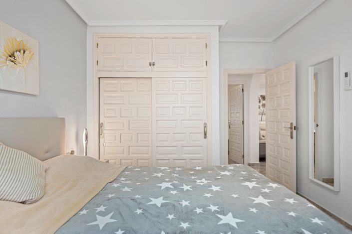 Image No.16-5 Bed Villa for sale