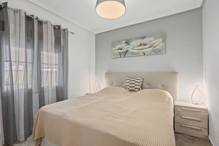 Image No.18-5 Bed Villa for sale