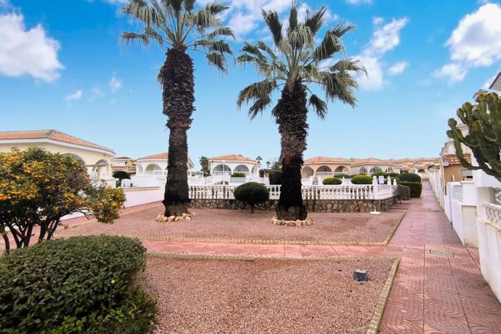 Image No.33-3 Bed Bungalow for sale