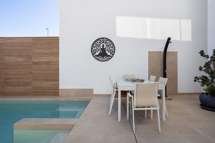 Image No.14-3 Bed Villa for sale