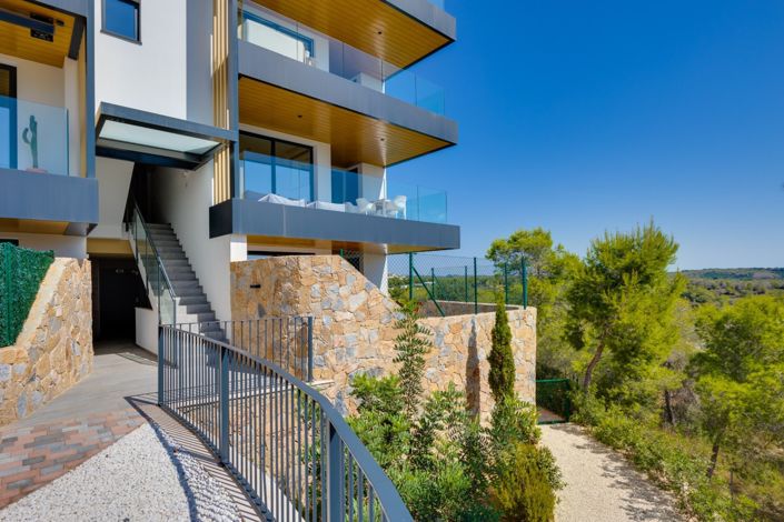 Image No.5-2 Bed Property for sale