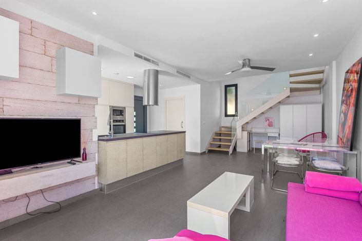 Image No.7-2 Bed Villa for sale