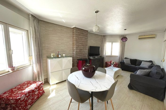 Image No.8-Villa de 3 chambres à vendre à Orihuela Costa