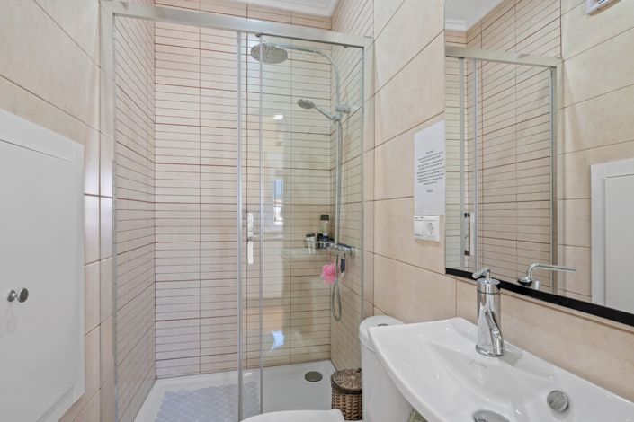 Image No.39-3 Bed Villa for sale