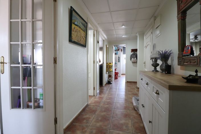 Image No.11-3 Bed Property for sale