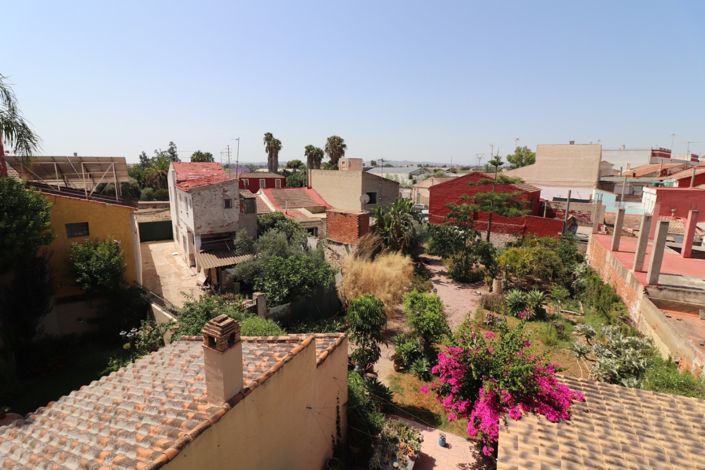 Image No.2-3 Bed Property for sale