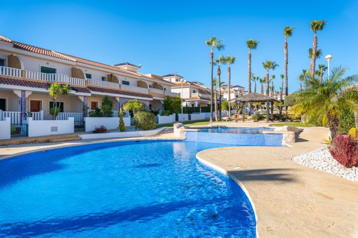 Image No.39-2 Bed Property for sale