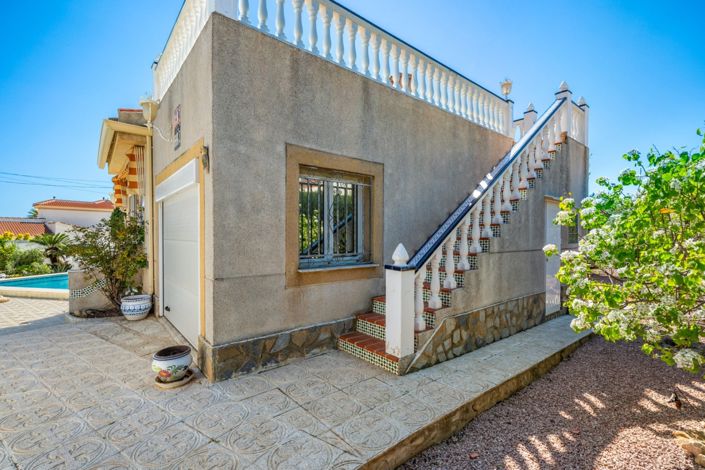 Image No.30-2 Bed Villa for sale