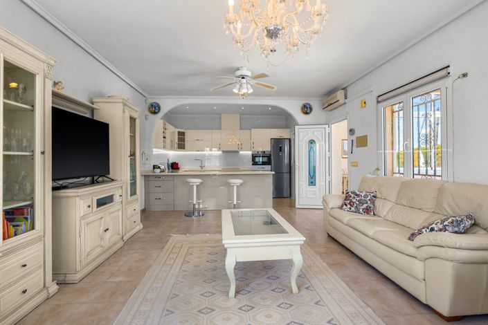 Image No.6-2 Bed Villa for sale