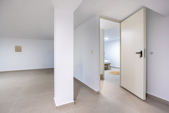 Image No.28-4 Bed Villa for sale