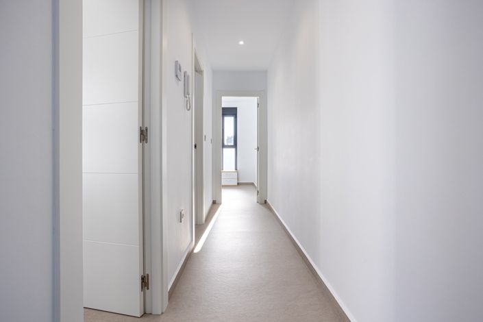 Image No.30-4 Bed Villa for sale